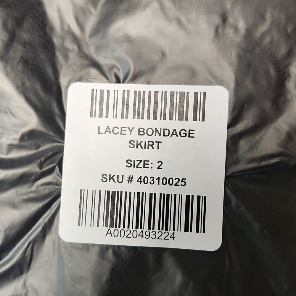❤️NWT VINTAGE TORRID LINGERIE - LACEY BONDAGE SKIRT - STRAPPY CUT OUTS - SIZE 2X - Picture 5 of 8